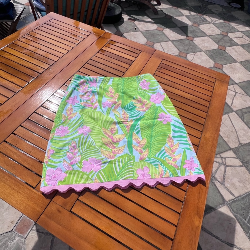 Lilly Floral Skirt with Pink Trim